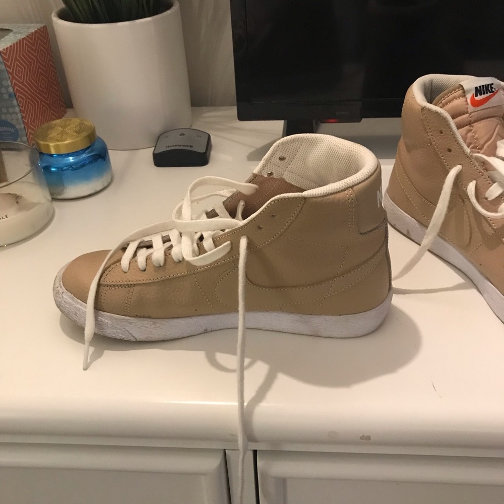 Lightly used Nike high top sneakers
